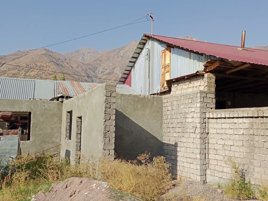 Продается срочно супер скидка, находится 15 мин от Нанайского водопада