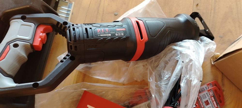 Сабельная пила, электро темир арра.