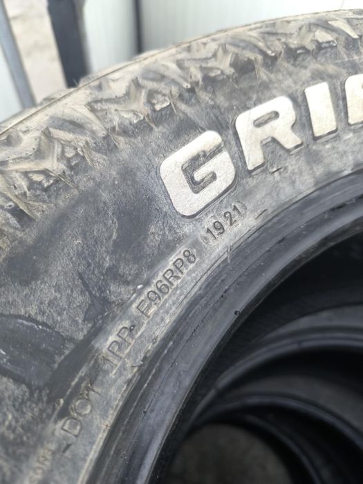 Гуми Gripmax 285/65 18 цола