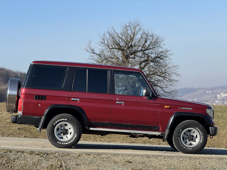 Toyota Land Cruiser LJ 77 2.4 Diesel Turbo