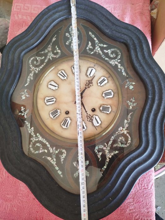 Антикварен Френски часовник с инкрустация от седеф