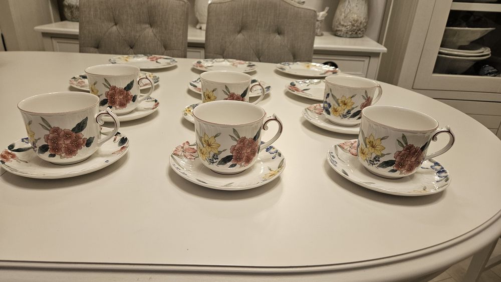 Set 6 persoane cafea ceai Villeroy Boch Model Flora Bella