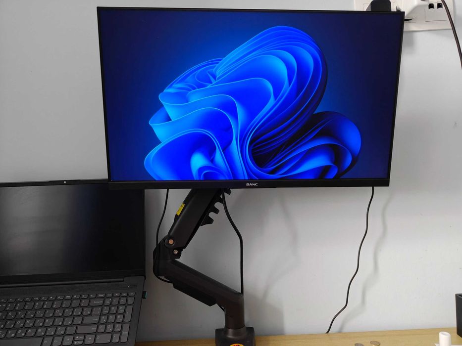Монитор SANC 24" M2442H