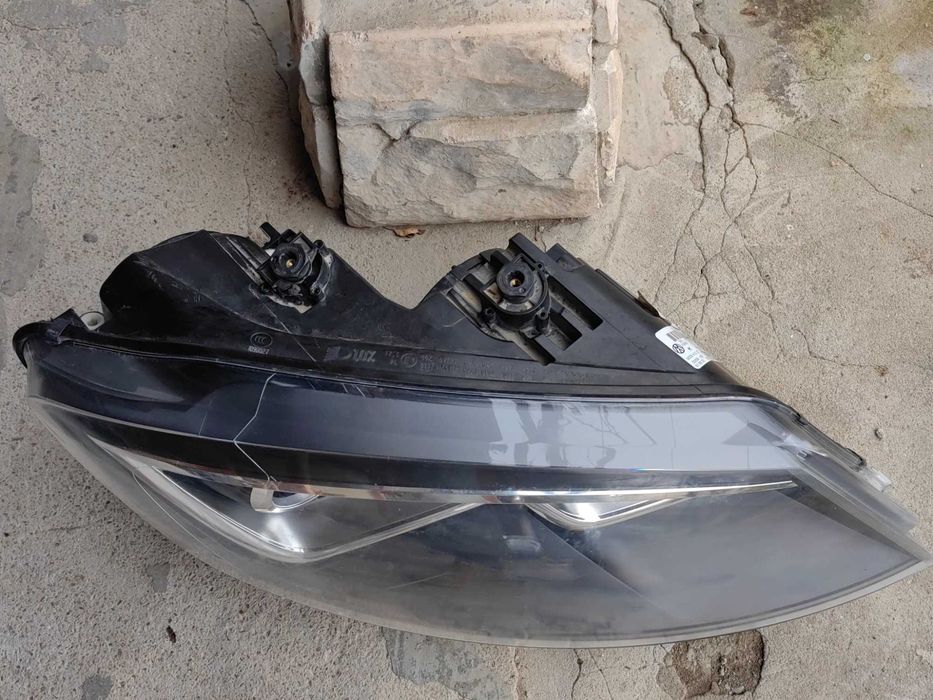 Фар Seat Alhambra Xenon десен / Фар Сеат Алхамбра ксенон Оригинален