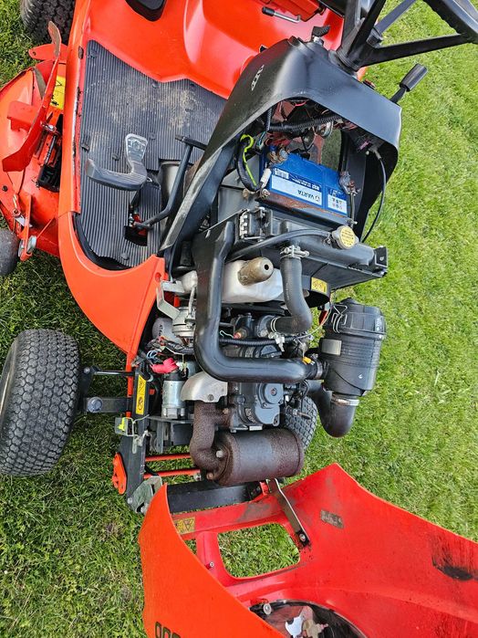 ДИЗЕЛОВА Тракторна Косачка KUBOTA. ПЕРФЕКТНА