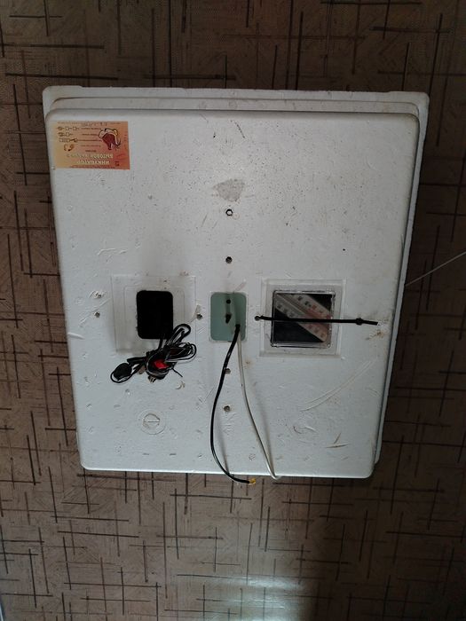 Продам Инкубатор