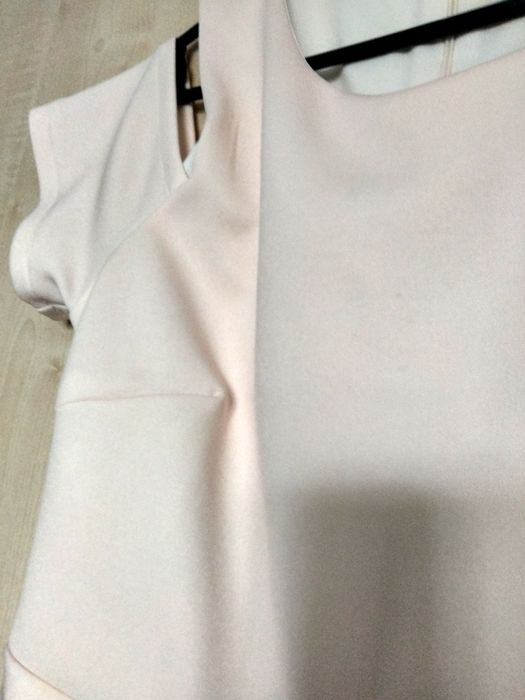 Rochie damă,cu mâneci decupate