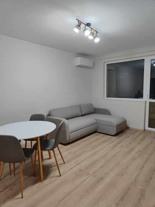 Дава се под наем Двустаен апартамент в Варна, Генералите - 69 кв.м за 548.25 € - Снимка #1