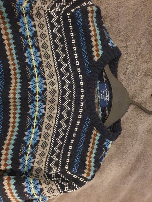 Pulover Pull and Bear, S