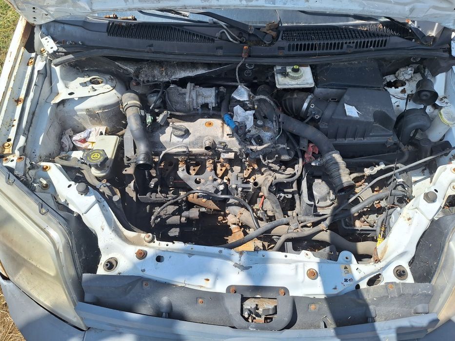 Dezmembrez ford conect transit 1.8 tdci e4