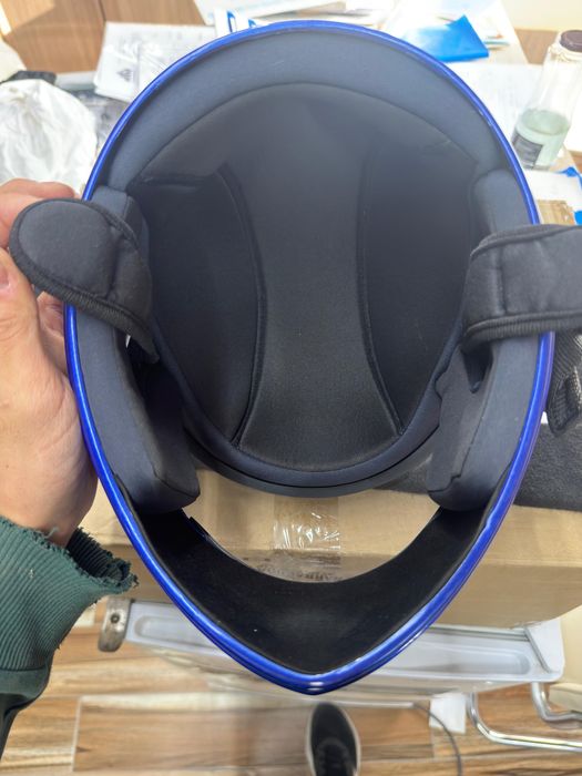 Продается мотошлем почти новый