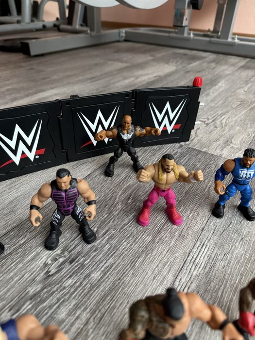 WWE Кеч Фигурки + микрофона