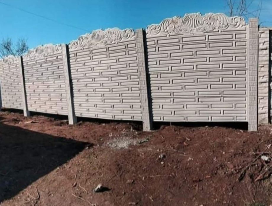 VAND matrite gard beton și masa vibrat  !Afacere  Garduri Beton