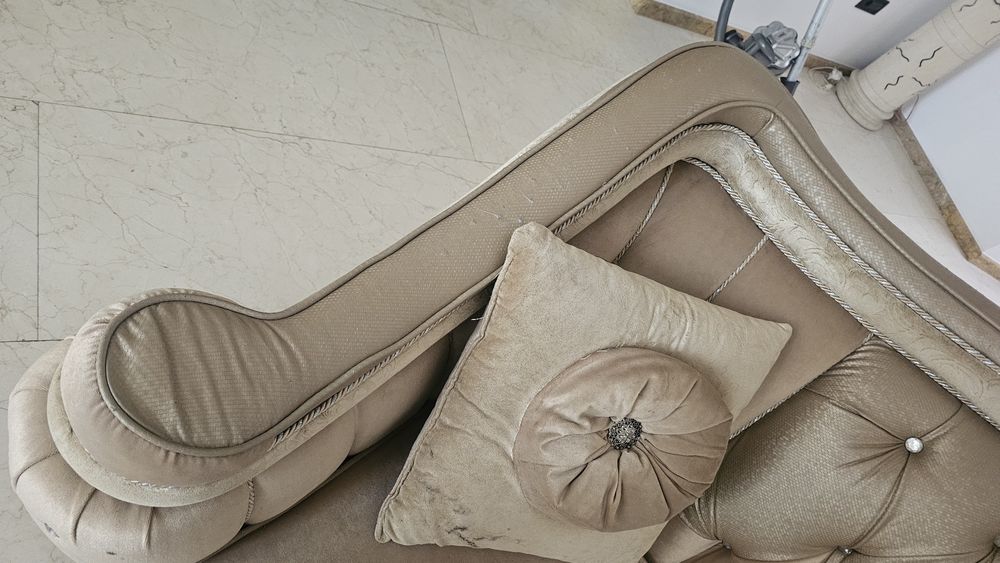 Canapea Chesterfield