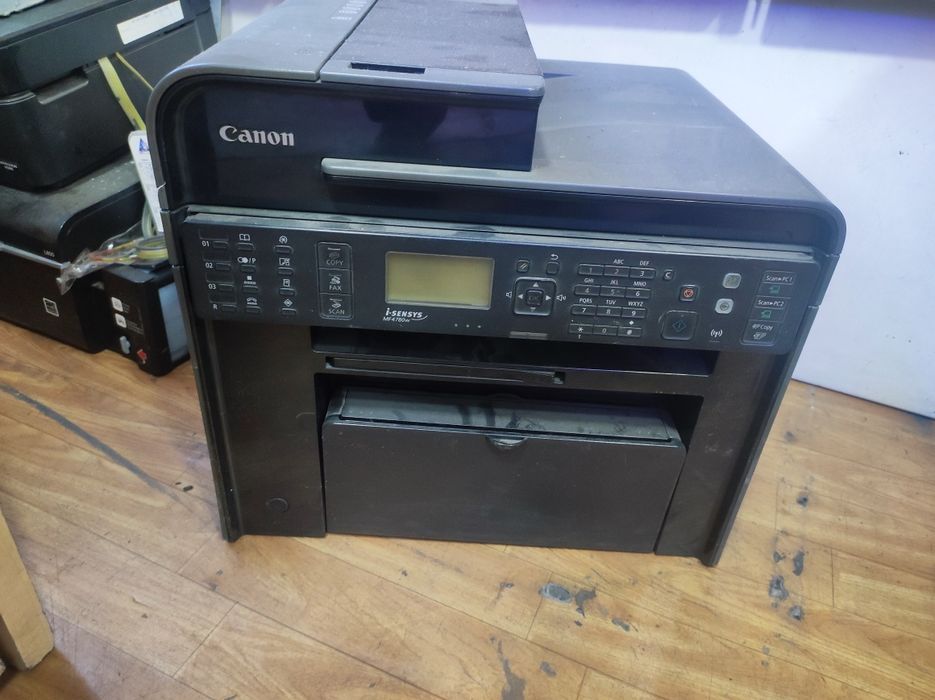 Продам МФУ Canon MF4780w