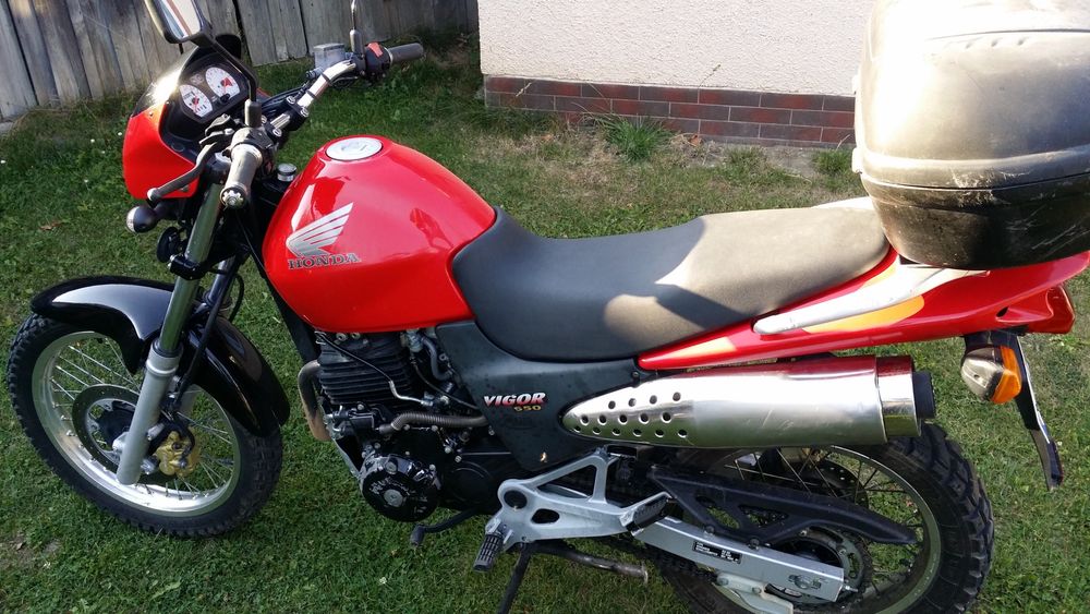 Moto Honda Vigor