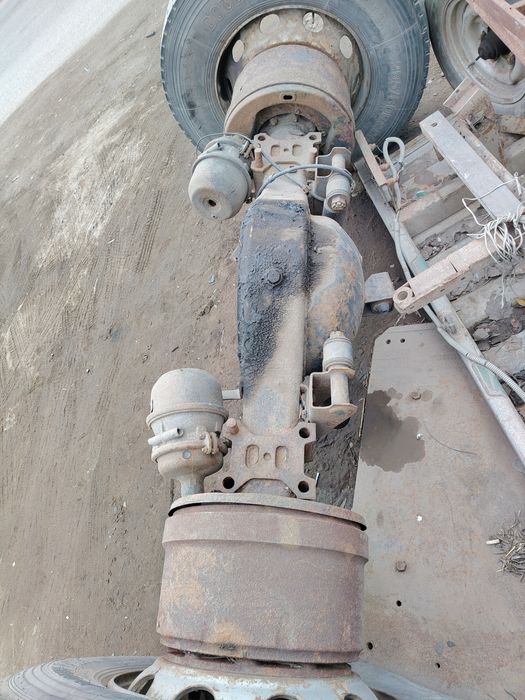 Isuzi GIGA orqa chulok