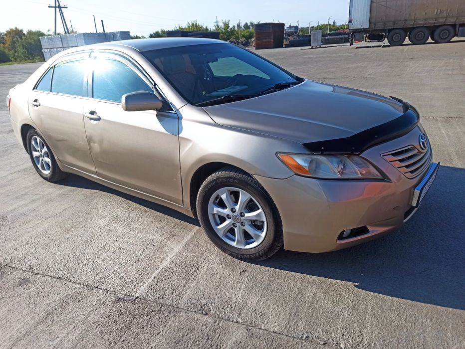 Продам тайота Камри 40