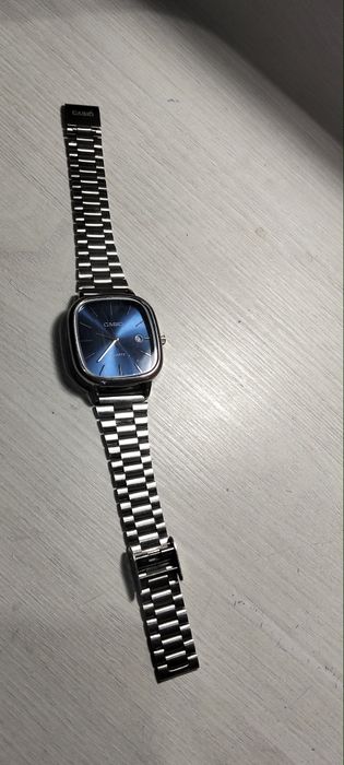 Продам часы casio