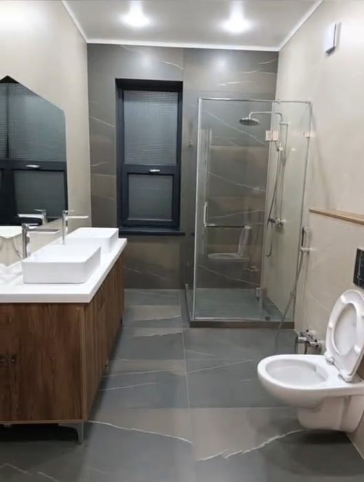 УБОРКА КВАРТИР / Клининговая компания