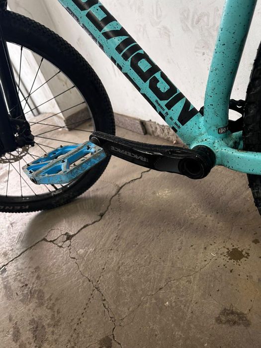 NS Movement 2021 Dirt Jump / Street байк