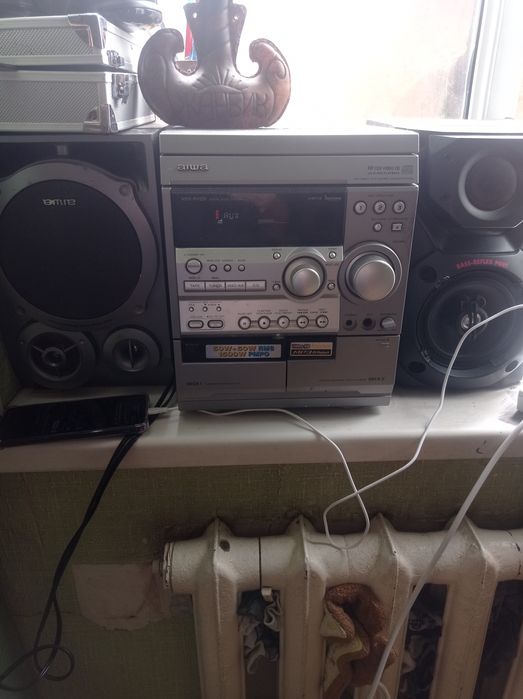 Музыкальный центр