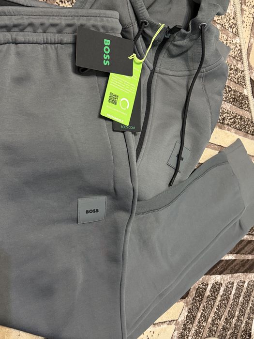 Оригинален мъжки анцуг на босс ХЛ размер