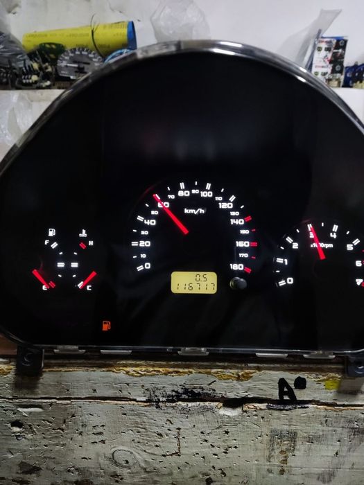 Matiz tablo sotiladi. Продоется приборная панел Матиз