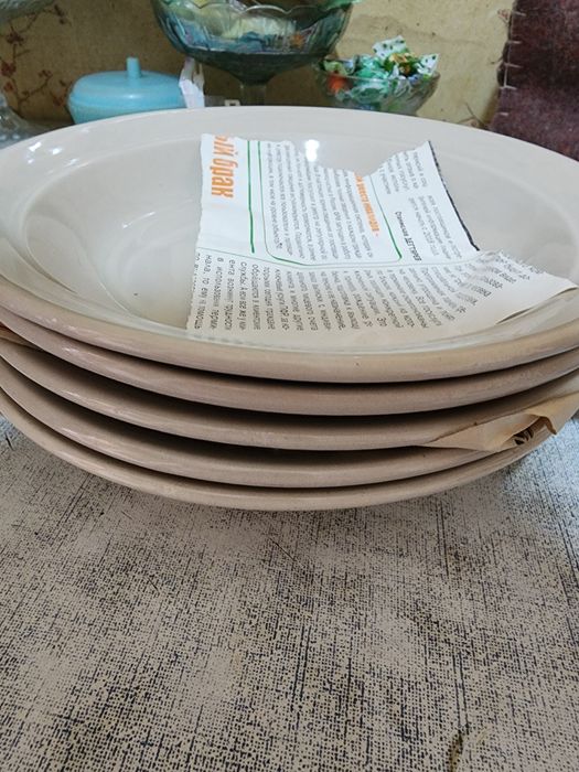 Тазик, сковорода, ,кастрюля,тарелки