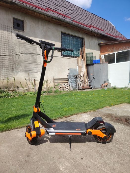 Trotineta electrică Kugoo Kirin G3 motor de 1200W baterie de 52V 18Ah