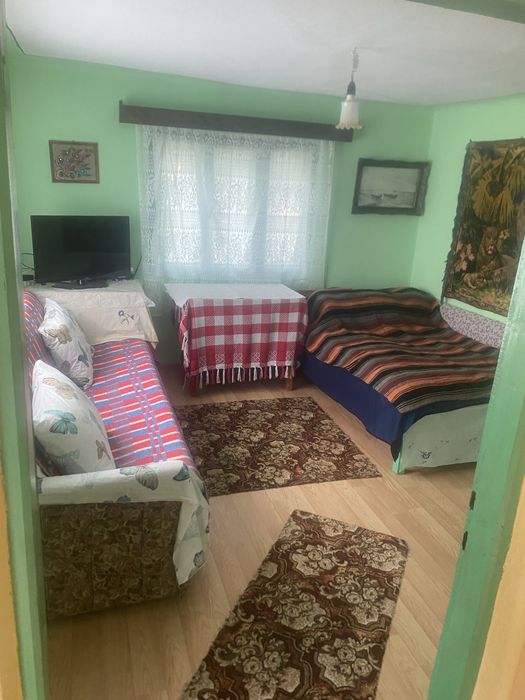 Casa + teren de vanzare