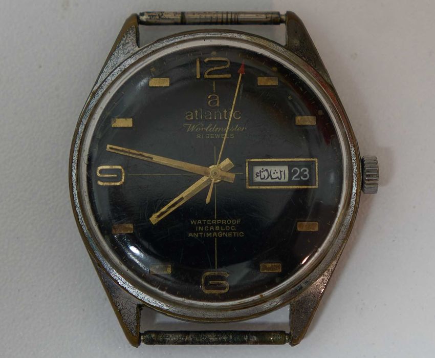 Atlantic Worldmaster 21 Jewels – variantă extrem de rară, cu calendar dublu arab