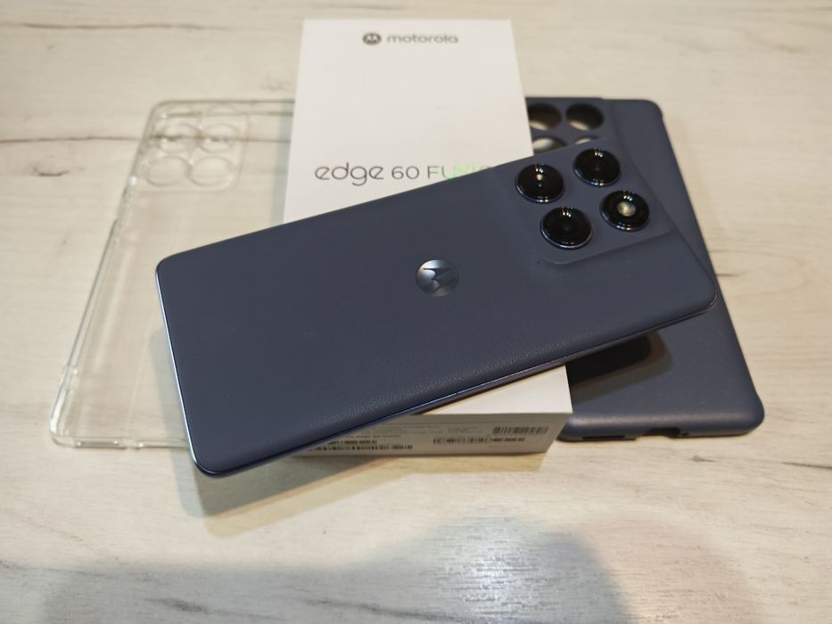 Нов* Motorola Edge 60 Fusion 24 м. Гаранция