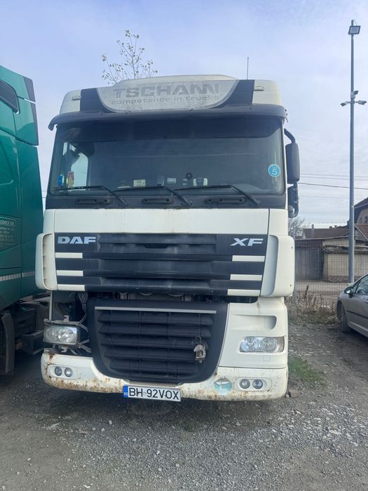 Vând cap tractor Daf xf 105.460 2011