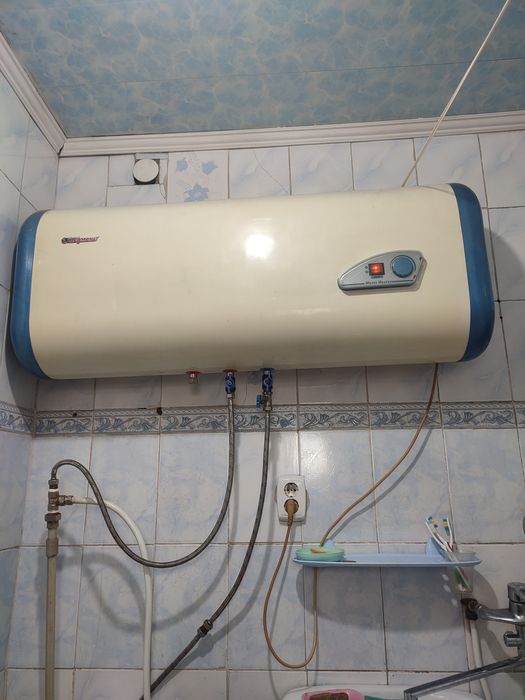 Водонагреватель, бойлер, нержавейка 80 л