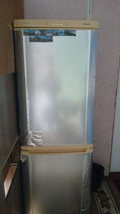 Продам холодильник