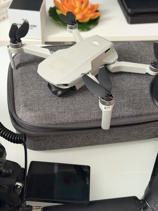 Kit complet videografie / fotografie – Panasonic GH5 + accesori