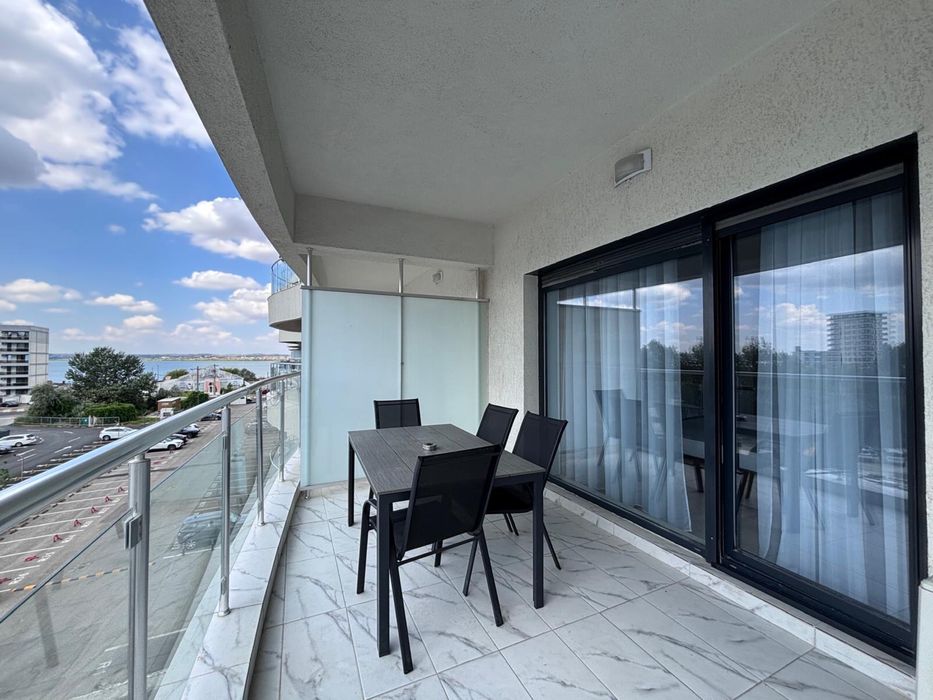 Studio Casa del Mar Mamaia Nord-HUBIX | Vedere mare & lac | Balcon 10 mp | Mobilat, utilat complet