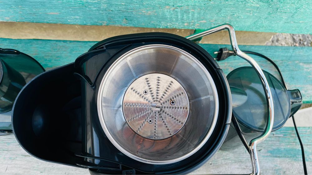 Соковыжималка Scarlett