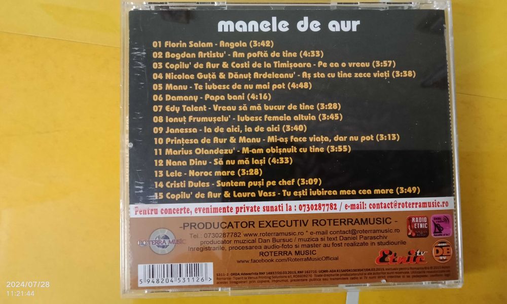 Coperti și carcase de casete si de CD-uri.