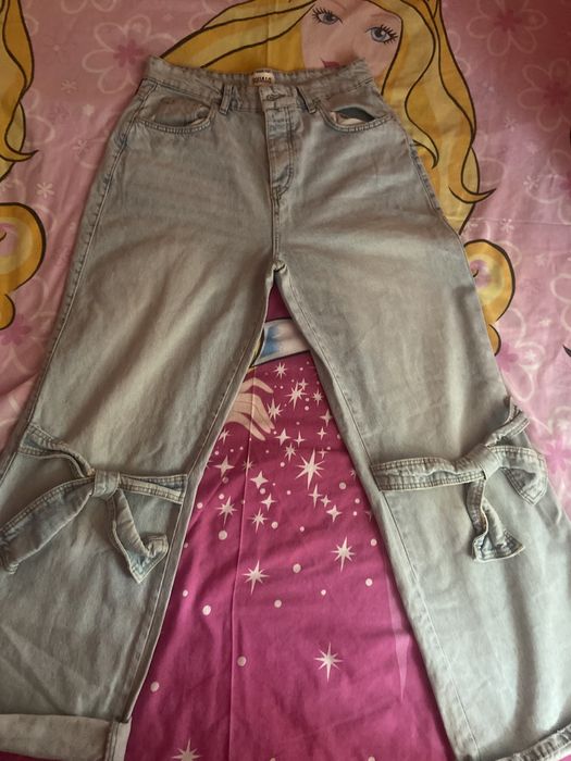 Нови дънки с панделки