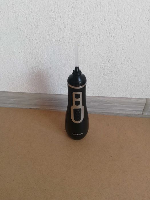 Waterpulse V500 зъбен душ