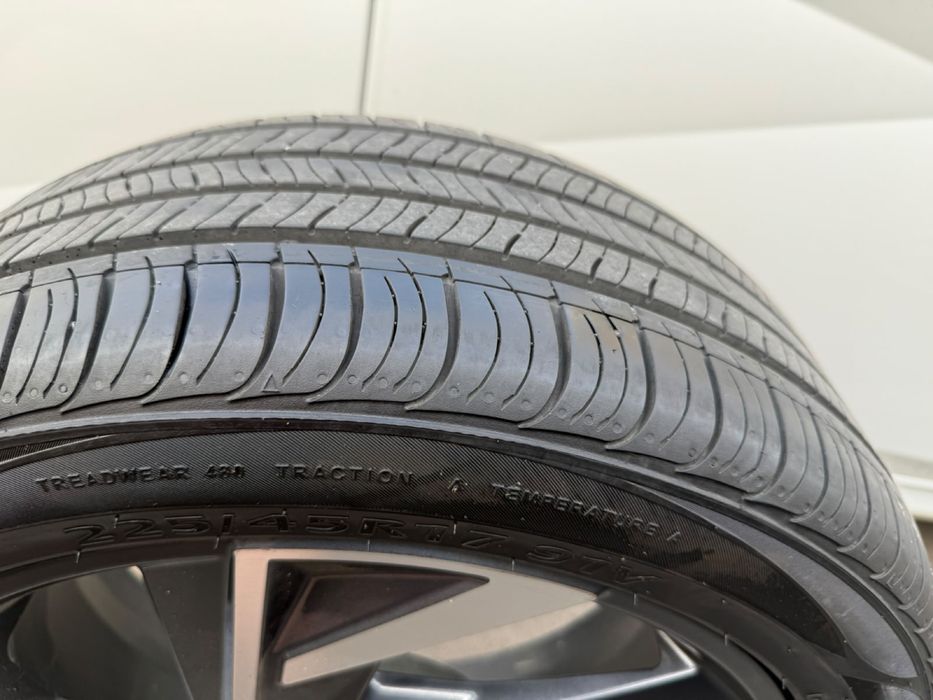Kumho Solus SA01 225/45