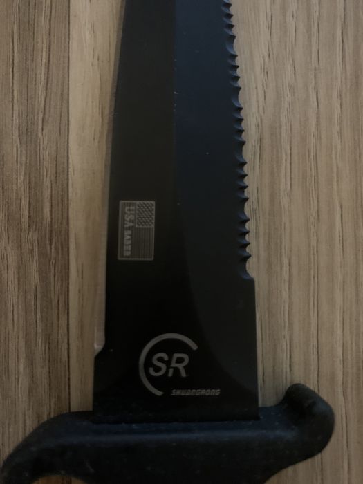 Два ножа за Ценители