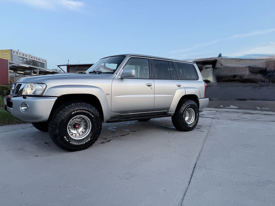 Nissan Patrol Y61