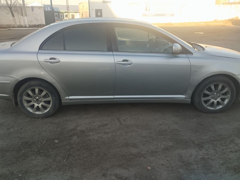 Автомобиль Тойота
