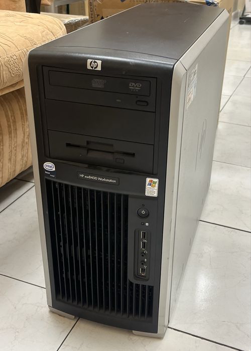 Продам сервер HP xw8400