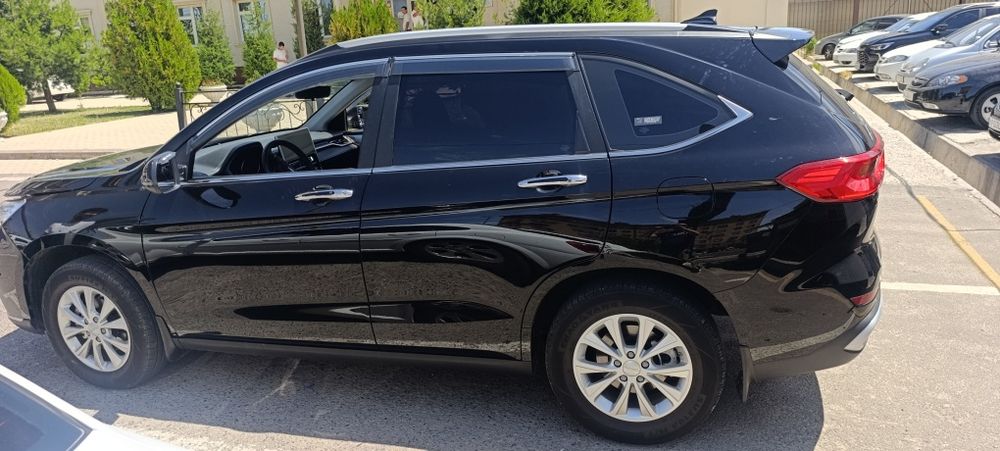 Такси в горы на кроссовере HAVAL M6 24/7