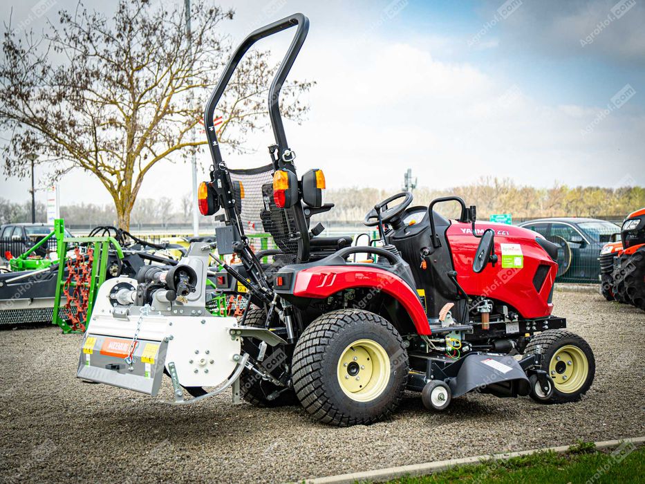 Yanmar Japonez Tractor de 22 CP / Yanmar SA221-R (demo)