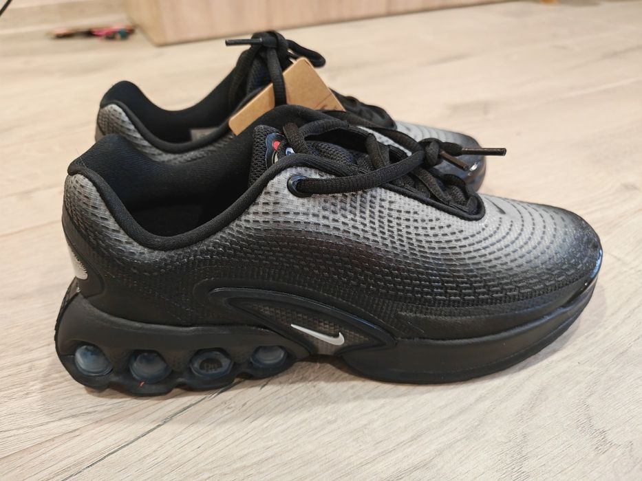 Маратонки Nike Air Max DN